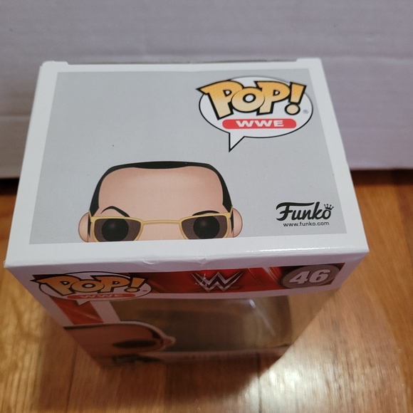 WWE THE ROCK FUNKO POP 46 NEW - Picture 3 of 6